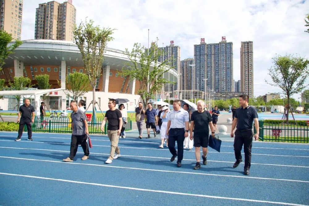 市作协走进6776永利集团“精致之城”重点项目采风